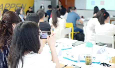 成都涉外英語培訓(xùn)哪家好？——學(xué)以致用，用以